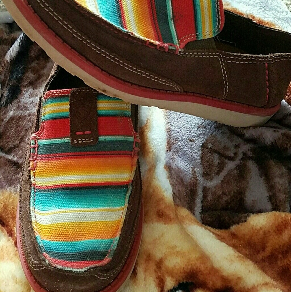 Serape shoes